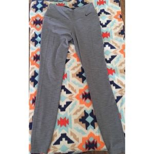 NIKE leggings